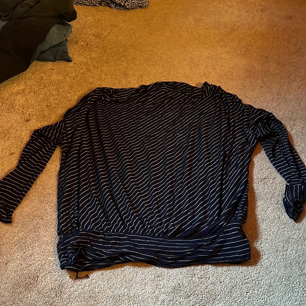 long sleeve stretch top
